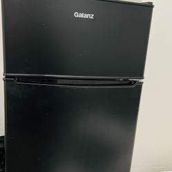 Mini office dorm fridge with separate freezer