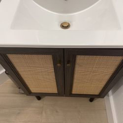 Swiss Madison Bathroom Vanity 