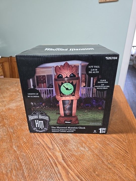 Halloween Disney 8 ft The Haunted Mansion Clock Airblown Yard Inflatable NIB NEW