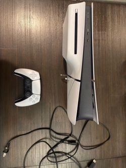 PlayStation®5 Digital Edition 825GB – Fortnite Flowering Chaos Bundle