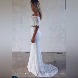 Wedding Dress. 2 Piece. Never Worn. Size 0