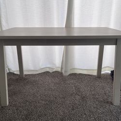 Desk / Table 
