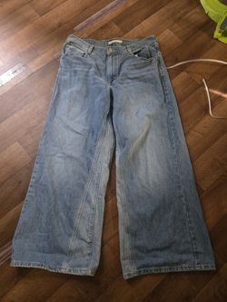 Levi 94 Wide Leg