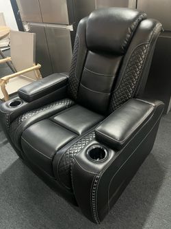 Ashley  power recliner ，$240