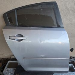 2004-2009 Mazda 3 Rear Passenger Side Door ASSEMBLY