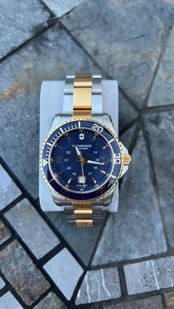 VICTORINOX Maverick Blue Dial Two-tone Men's Watch