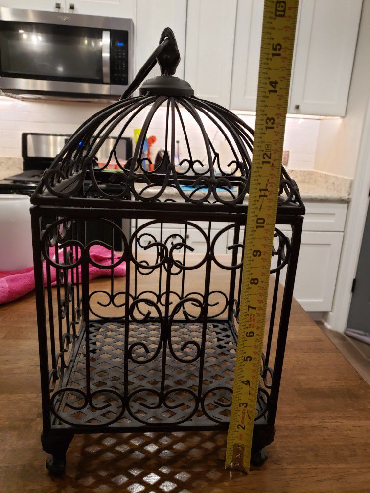 Ornamental Metal Bird Cage