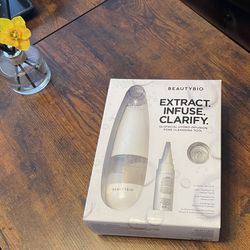 Glacial Pore Cleansing Tool - New. At Home Facial. Original Price $200