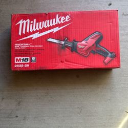 Milwaukee M18 HACKZALL SAW