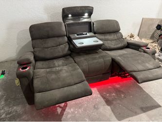 Sofá reclinable