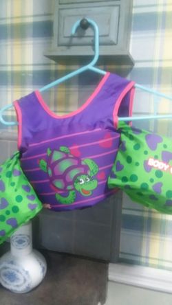 Body Glove child vest
