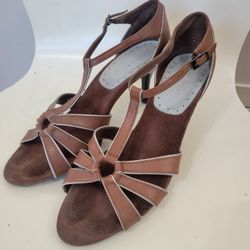 Size 6.5 Aerosoles High Heel Sandals