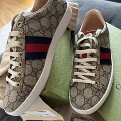 Gucci Ace Sneakers 
