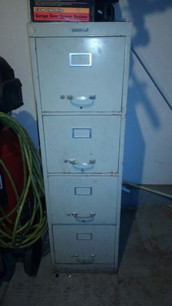 Four drawer modern steelcraft file cabinet