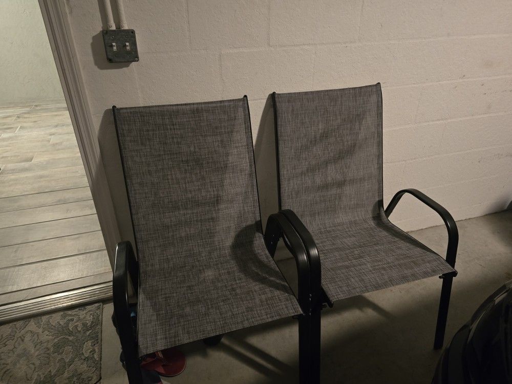 Chair Set With table