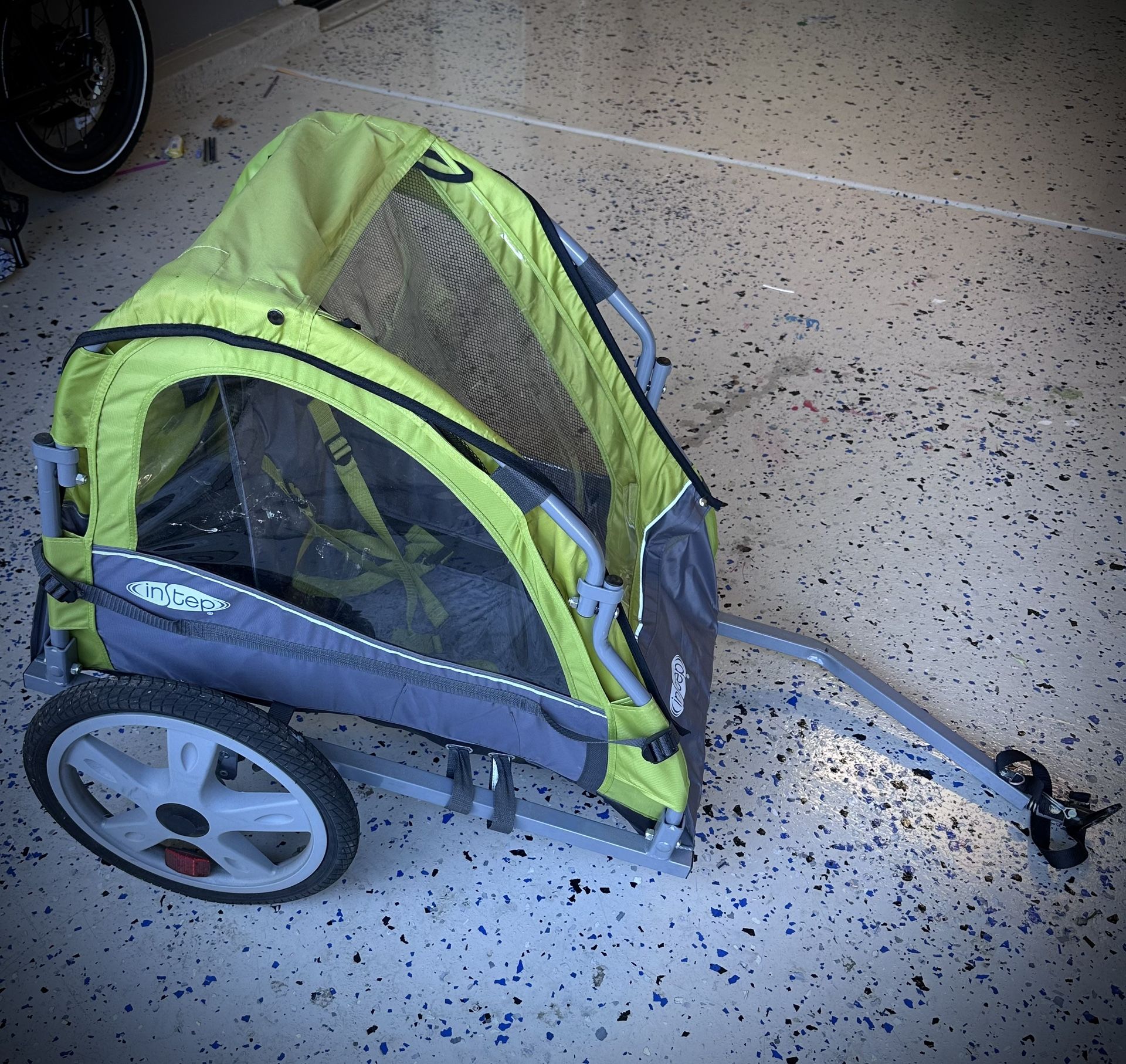 InStep Sync Kids Bike Trailer, Single Seat