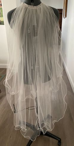 Two-tier Wedding Veil 43"