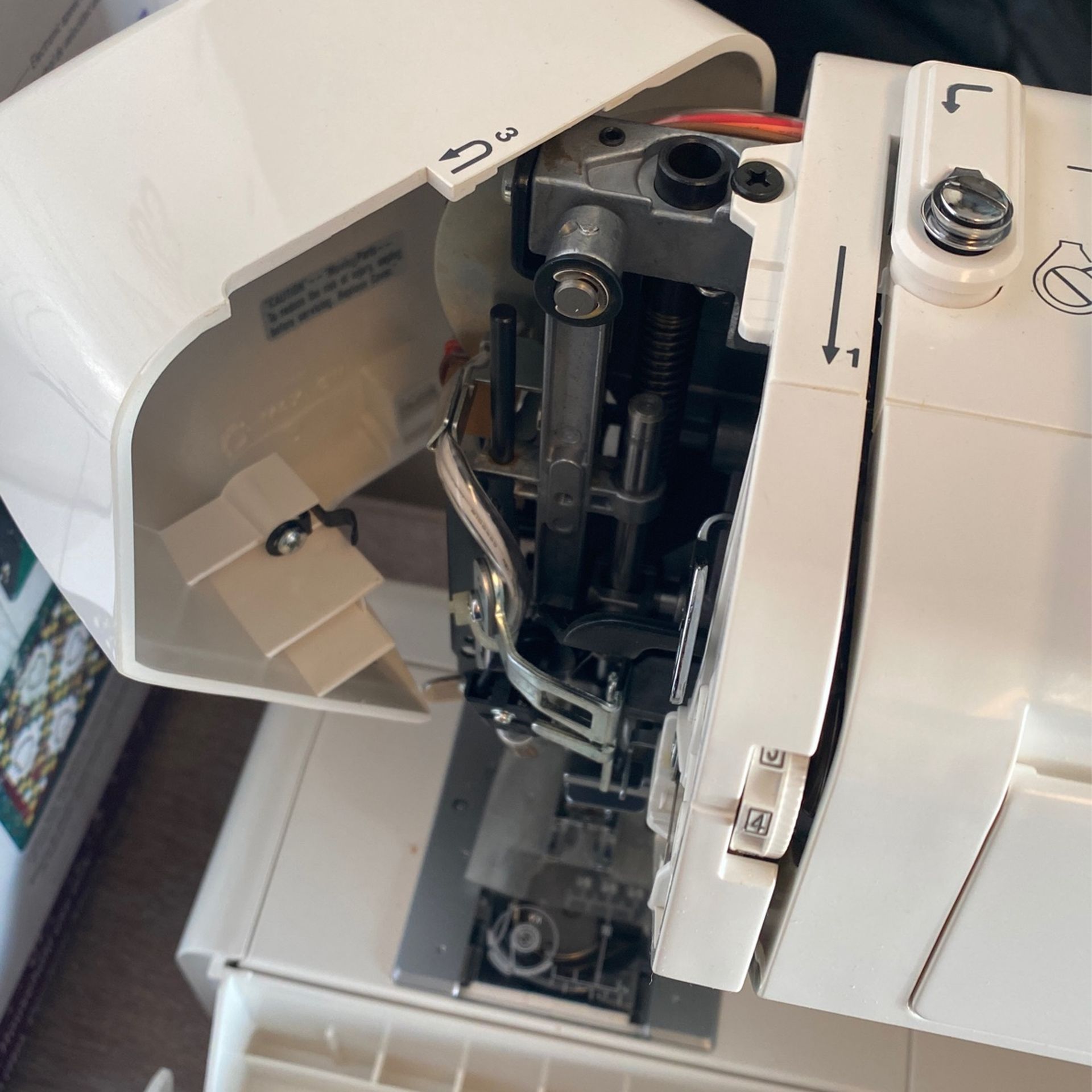 Kenmore Computerized Sewing Machine 19233 for Sale in Clearwater, FL