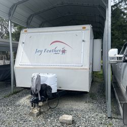 2004 Jayco Jay Feather 25E