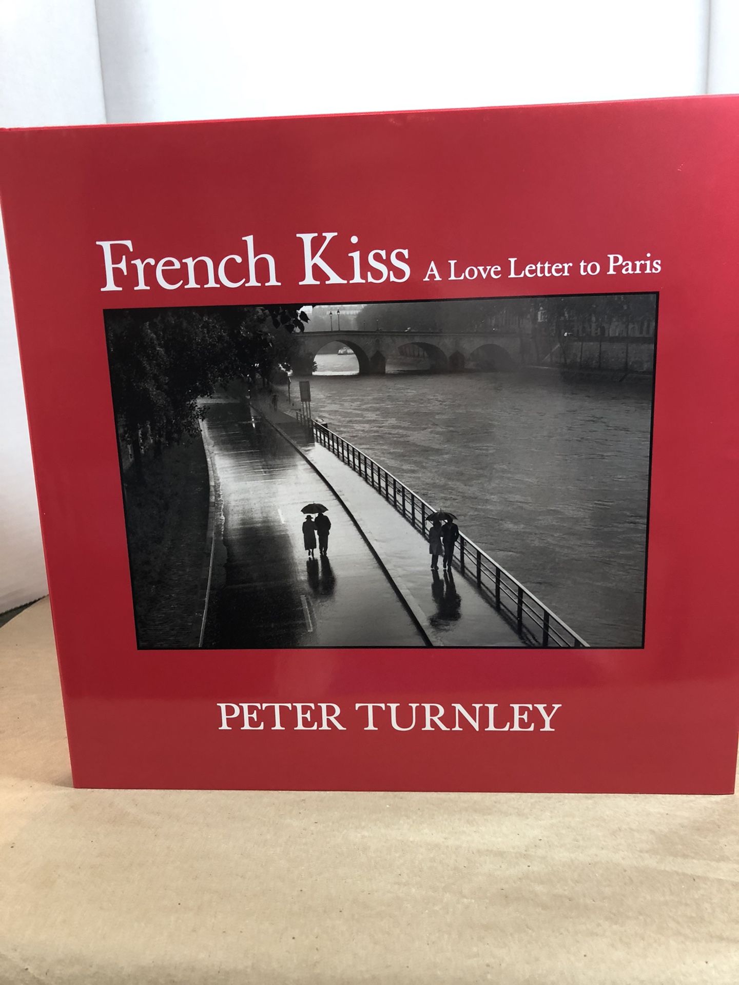 Peter turnley French kiss book signed!!!
