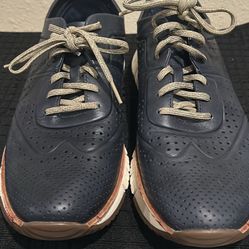 Cole Haan ZerøGrand perforated men's casual oxfords in navy blue with red. Size 11