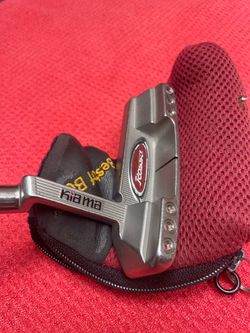 Taylormade putter (Rosasa Daytona)35”Right hand