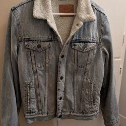 MENS Levi's Sherpa Size SMALL
