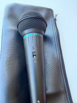Microphone