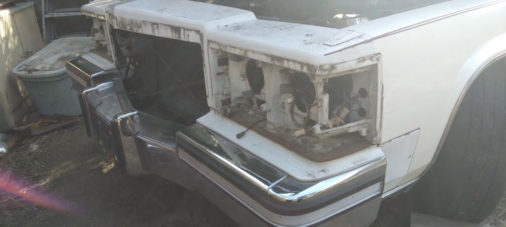 1981 Cadillac Front Bumper With Bumper Guards