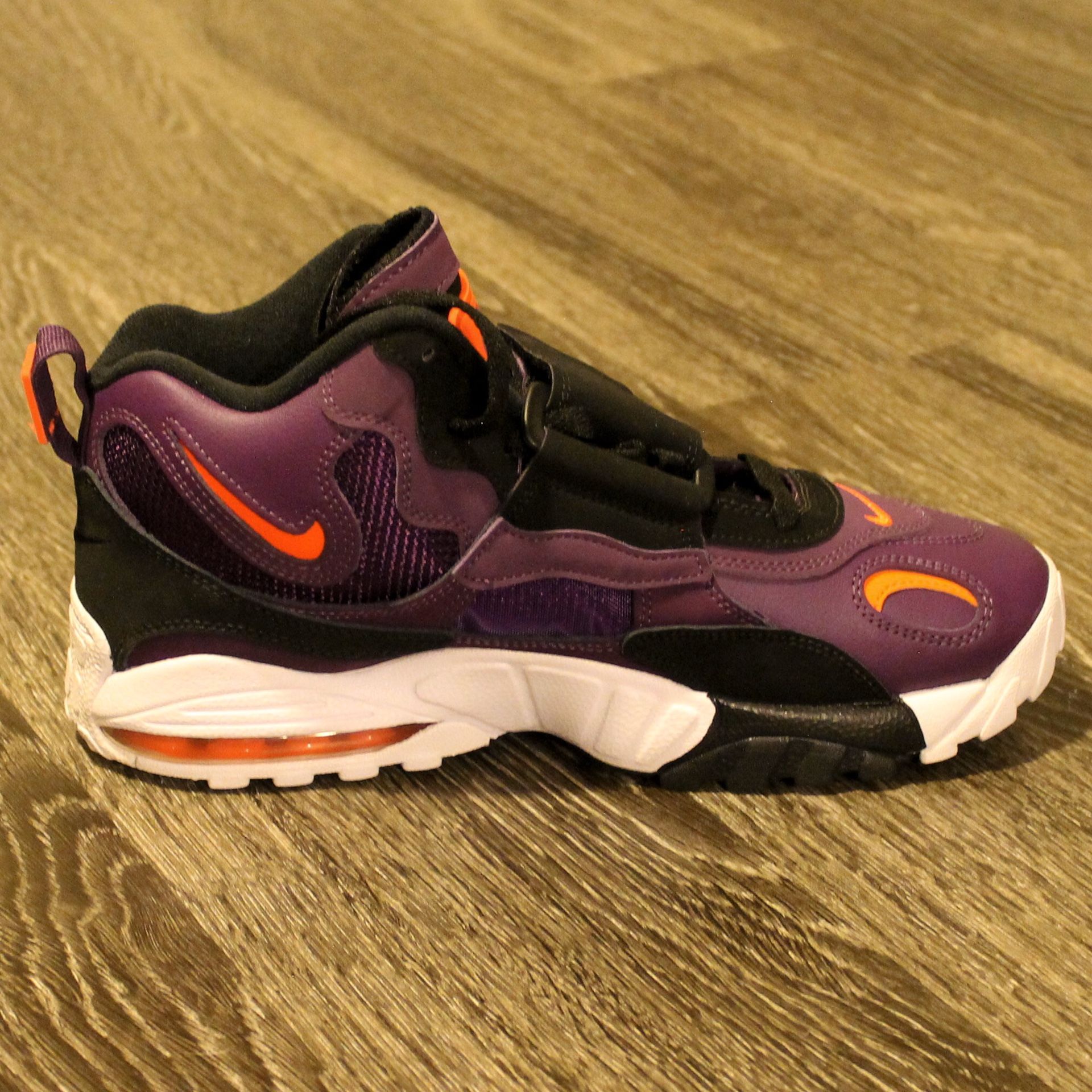 nike air speed turf purple