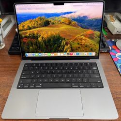 Macbook Pro 2021 14" 16GB 