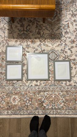 4 Picture Frames