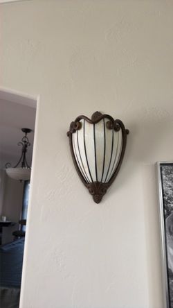 Sconce lights