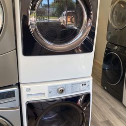Kenmore Washer And Electric Dryer Set For $720