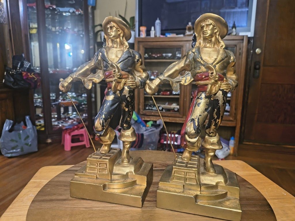 Book Holder Solido Bronce.Old School