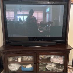 46” Samsung Tv With Entertainment Center 