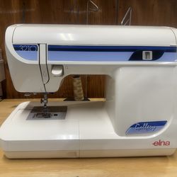 Elna 3210 sewing machine