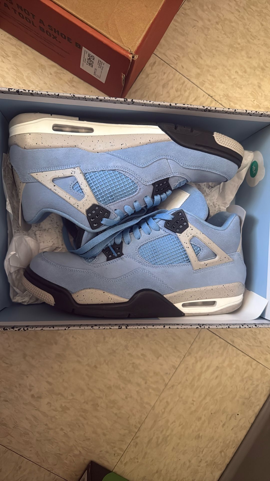 Air Jordan 4 Retro