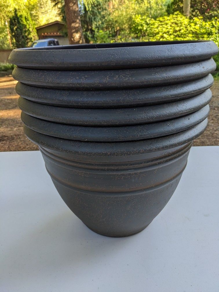 Large Plant Pots - 7x