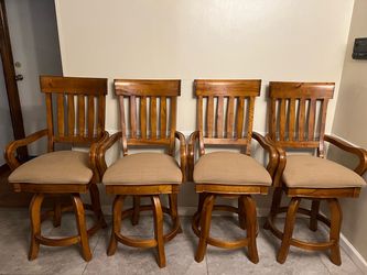 Set of 4 Wood Swivel Bar Stools