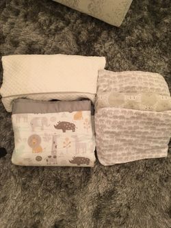 3 Crib sheets, skirt and blanket