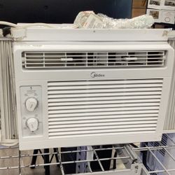 MIDEA Ac Unit 