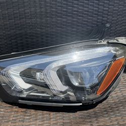 2020 2021 2022 2023 Mercedes-Benz GLE350 GLE450 Left Driver Side LED Headlight OEM