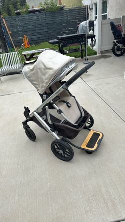 Uppababy Vista Stroller With Board