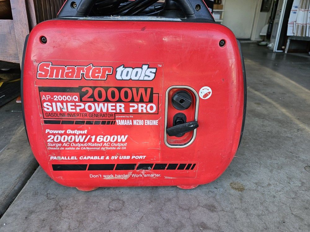 QUIET SMARTER TOOLS 2000W AP2000iQ SINEPOWER PRO GASOLINE INVERTER