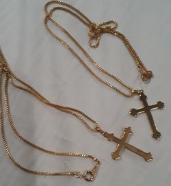 Non gold chains $2 each