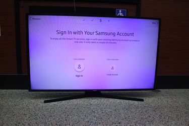 Samsung UN49M533 49'' Smart Tv With Controller