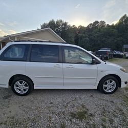 2006 Mazda MPV