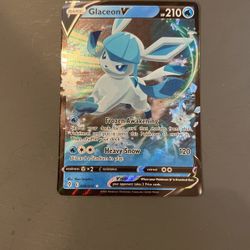 Glaceon V + Volcarona V Bundle