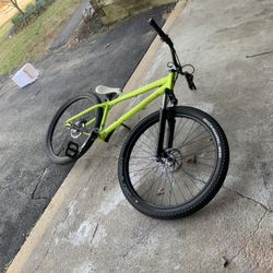 Dirt Jumper 